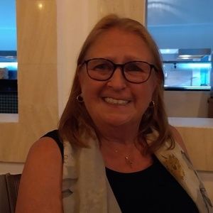 Meet your Posher, Diane